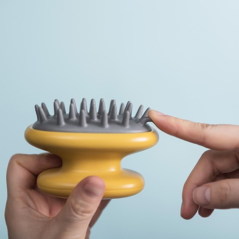 หวีนวดสระผมซิลิโคนมือถือ-หวีนวดศรีษะ-silicone-massage-comb-shampoo-comb-handheld