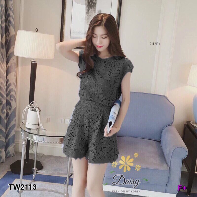 pe2113-set-2-ชิ้น-เสื้อ-กางเกงขาสั้น-ผ้าลูกไม้ลายไกล้เคียง-สอบถามสินค้าก่อนสั่ง