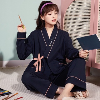ภาพขนาดย่อของภาพหน้าปกสินค้าชุดนอนกิโมโน Kimonoสไตล์ญี่ปุ่น เรียบหรู พร้อมส่ง จากร้าน candycane2021 บน Shopee