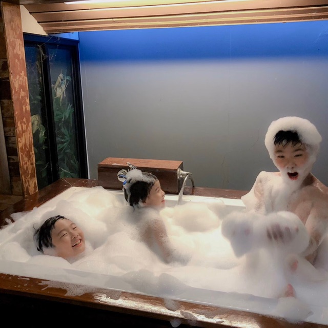 bubble-bath-by-bubble-bomb-สบู่ทำฟองในอ่างอาบน้ำ-ฟองแน่นหนานุ่ม