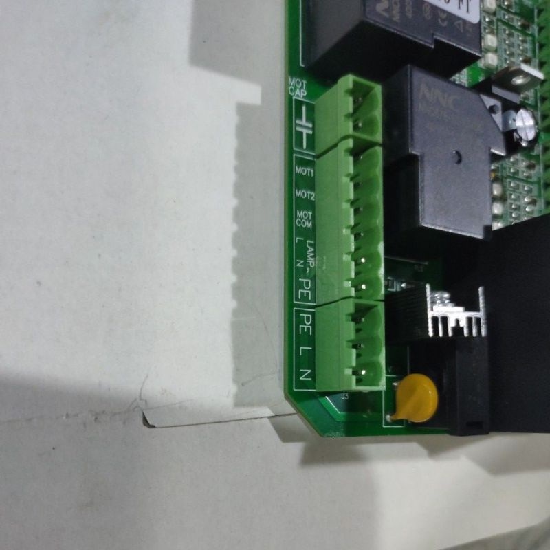 แผงควบคุมมอเตอร์ประตูรีโมท-py-600-ความถี่433mhz-ใช้ได้กับมอเตอร์ได้หลายรุ่นแผงมีสโลปรับความเร็วได้