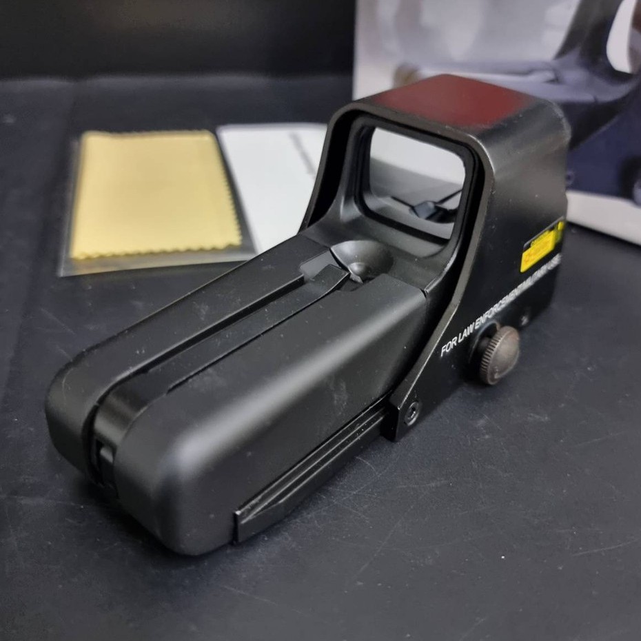 เลนส์ลำกล้องพร้อมเลเซอร์ชี้เป้า RED DOT 552 GRAPHIC SIGHT SCOPE 30 mm ...