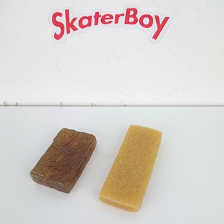 ภาพหน้าปกสินค้า[0320][Sale50%]ยางลบแบบหนา ทำความสะอาด กระดาษทรายสเก็ตบอร์ด 2 ขนาด (มีราคาส่ง) skateboard eraser ที่เกี่ยวข้อง