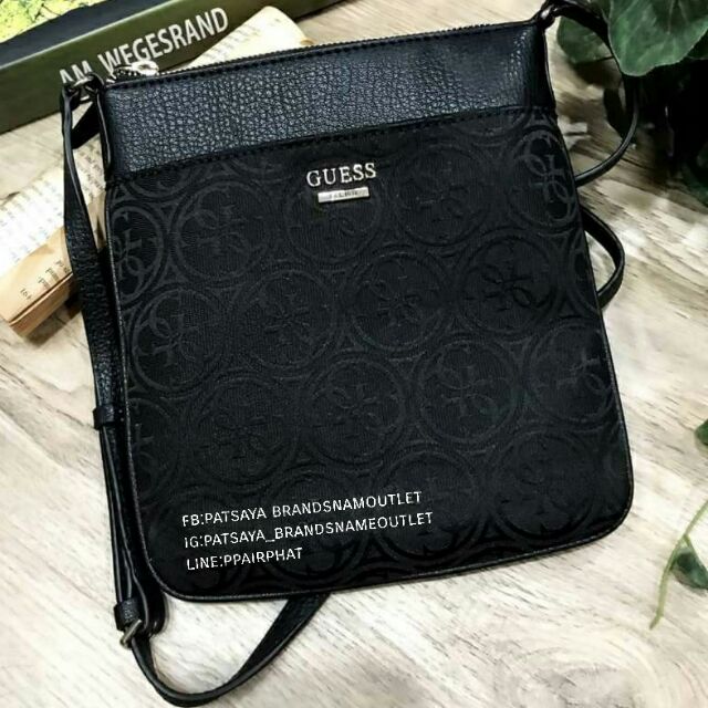 new-arrival-guess-leeza-g-cross-body-bagเเท้-outlet-กระเป๋าสะพายรุ่นใหม่ล่าสุดจาก-guess