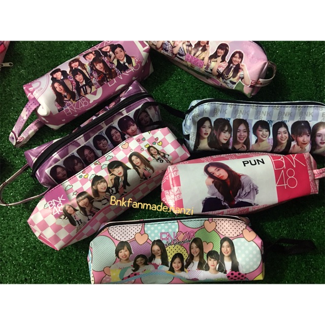 กระเป๋าดินสอ-bnk48-สุ่มลาย-มีของแถมทุกรายการ