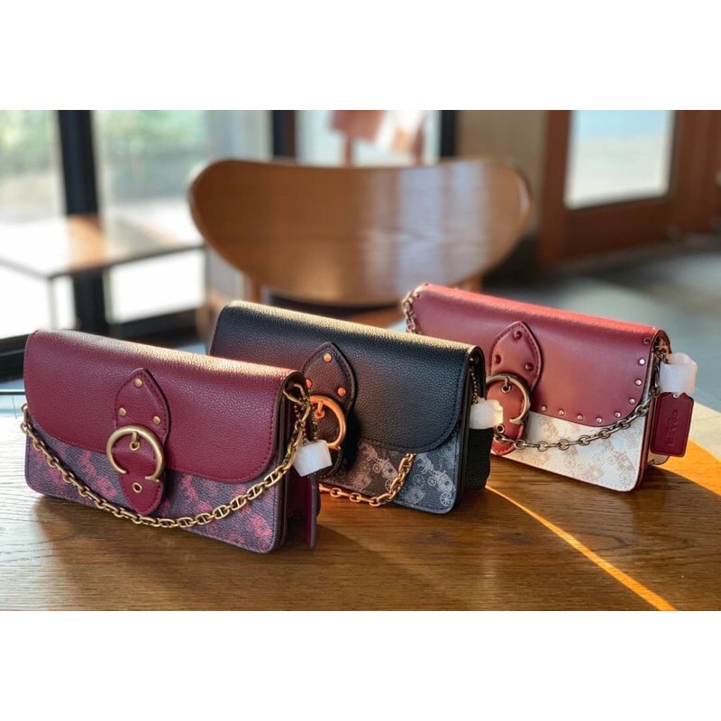 new-arrival-สีออกใหม่ล่าสุดค่ะ-coach-beat-crossbody-clutch-in-signature-canvas-with-horse-and-carriage-print-new