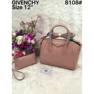 กระเป๋า Givenchy 12