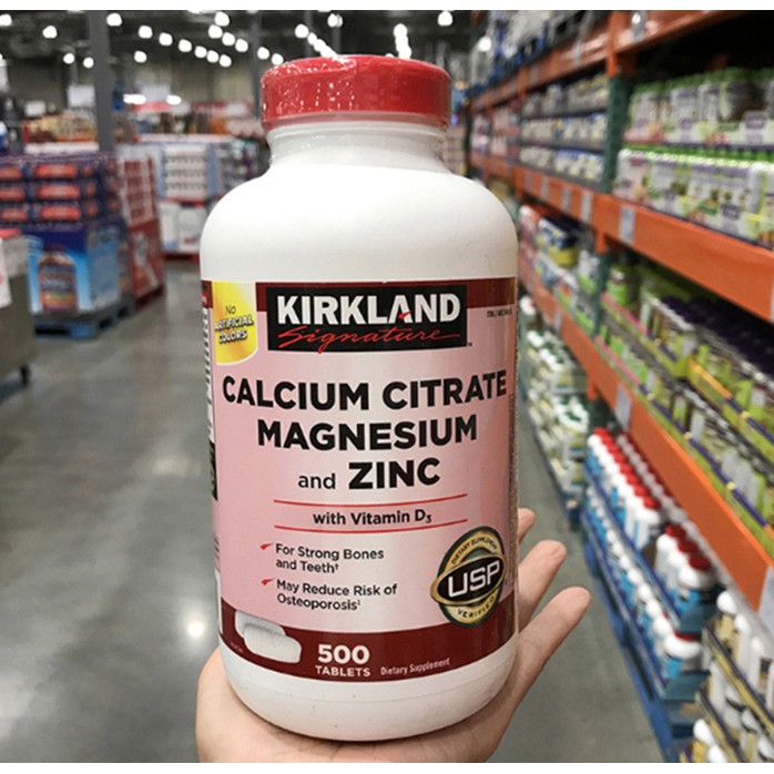 ภาพสินค้า(Exp.12/2024) Kirkland Signature Calcium Citrate Magnesium and Zinc With Vitamin D3 500 เม็ด Kirkland แคลเซียมแมกนีเซียม จากร้าน jojo.storee บน Shopee ภาพที่ 1