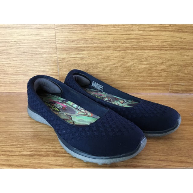 Sketcher air cooled memory foam Shopee Thailand
