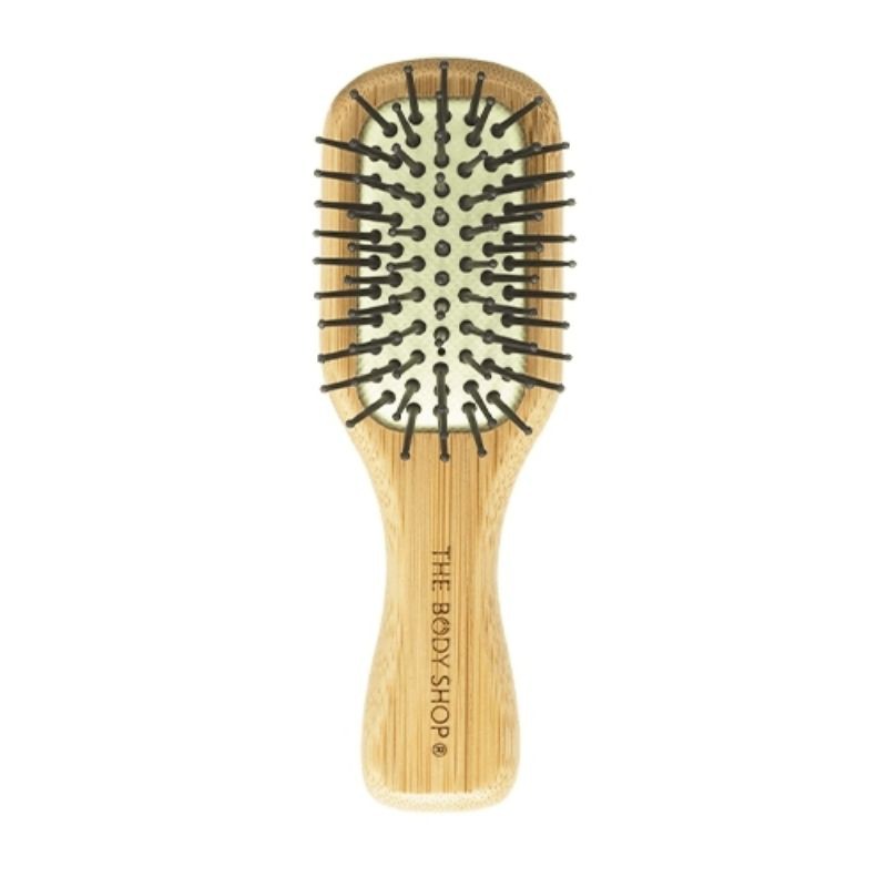 the-body-shop-mini-hair-brush-หวีไม้พกพา