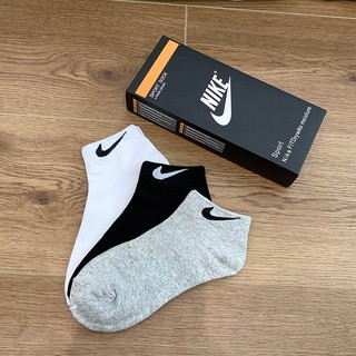 สินค้า ถูกที่สุด!! Nike 5 คู่  ถุงเท้ากีฬาแฟชั่น Unisex Sports Comfortable Socks