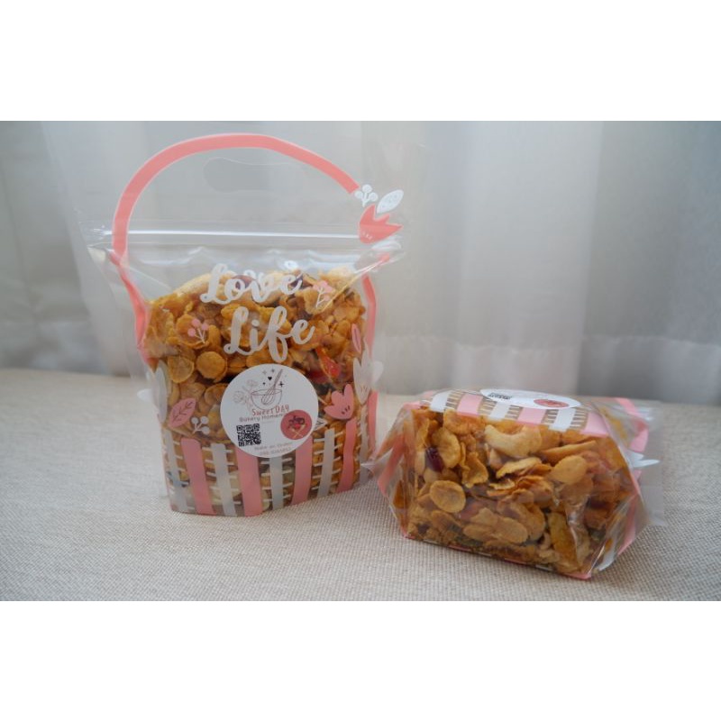 ภาพสินค้าCaramel Cornflakes คอร์นเฟล็กคาราเมลน้ำผึ้ง อบใหม่ทุกรอบวันเสาร์ จากร้าน fruitsallday บน Shopee ภาพที่ 2