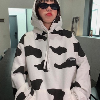 เสื้อฮู้ด Hoodie ลายวัว 🐮🐮 มี 2 สีตามภาพค่ะ