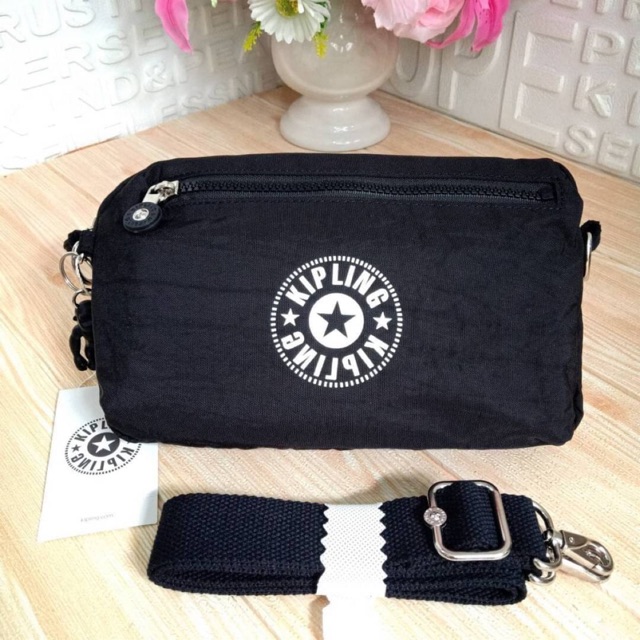 ของแท้ Kipling รุ่น Halima convertible waist packcrossbody bag กระเป๋า collection ใหม่ Shopee