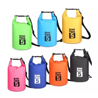 ภาพขนาดย่อของภาพหน้าปกสินค้าOcean Pack 5L 6colors กระเป๋ากันน้ำขนาด5ลิตร มี6สีให้เลือก Ocean Pack 5L waterproof bag (with 6 colors for choosing) จากร้าน witcamera1688 บน Shopee