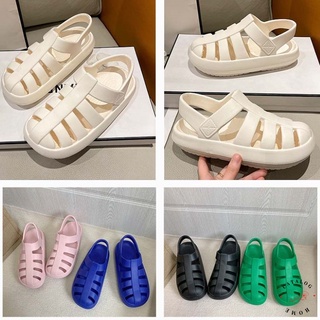 สินค้า ꕥCatalog shoesꕥ รองเท้ายางนิ่ม น้ำหนักเบา กันน้ำ ดีไซน์พิเศษ มีสายรัดส้น 4 สี เบอร์ 36-40 (68)