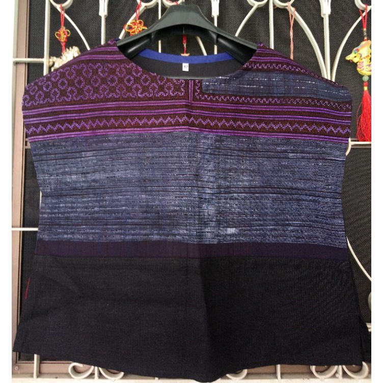 เสื้อใยกัญงชง แต่งงานม้งเวียดปักมือ ปักไหม แพง เขียนเทียนมือ | Shopee ...