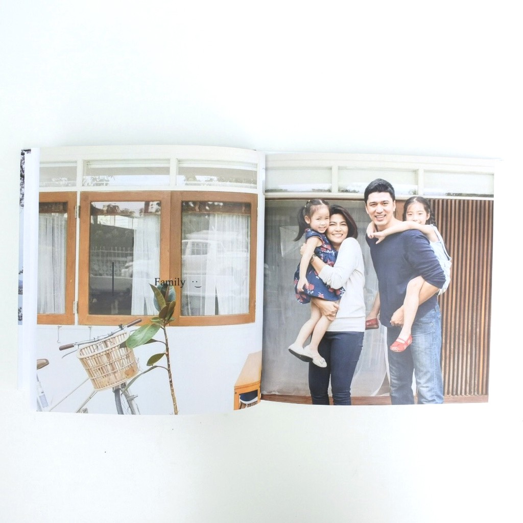 ภาพหน้าปกสินค้าPhotobook: โฟโต้บุ๊คปกแข็ง 8x8 ของขวัญให้แฟน ของขวัญครบรอบ อัลบั้มรูป - ทำเองบนแอป, 20 หน้า จากร้าน photobook บน Shopee