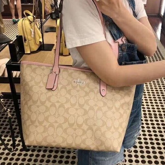 0 100 Carnation CITY ZIP TOTE COACH F58292 Shopee Thailand