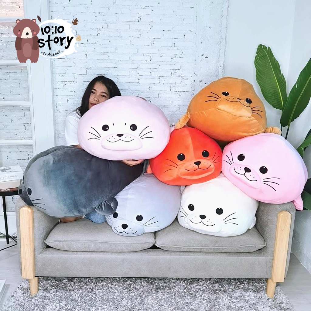 ภาพสินค้าตุ๊กตาแมวน้ำอุ๋ง แนวโค้ง 115 ซม. แนวตรง 35 นิ้ว ตามคลิป มี 10 สี ของแท้ราคานี้ดีที่สุดในแอพพร้อมส่งแล้วทุกวัน จากร้าน 1010story บน Shopee ภาพที่ 1