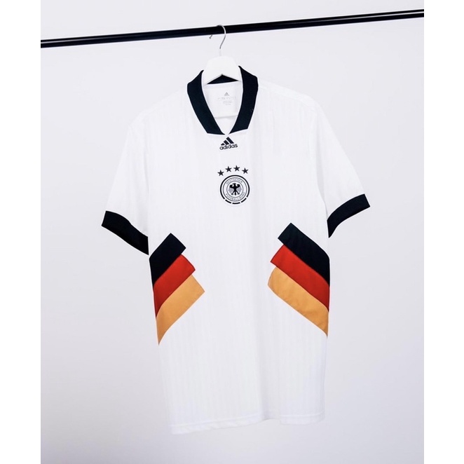 เสื้อ-adidas-germany-2022-icon-ทีมชาติเยอรมัน-ลายคลาสสิค-ของแท้ป้ายไทย