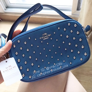 🌟พร้อมส่ง🌟NEW ARRIVAL🇺🇸รุ่นในช็อป🎉 COACH CROSSBODY CLUTCH IN POLISHED PEBBLE LEATHER WITH OMBRE RIVETS