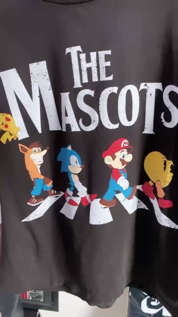 พร้อมส่ง-the-mascot-t-shirt