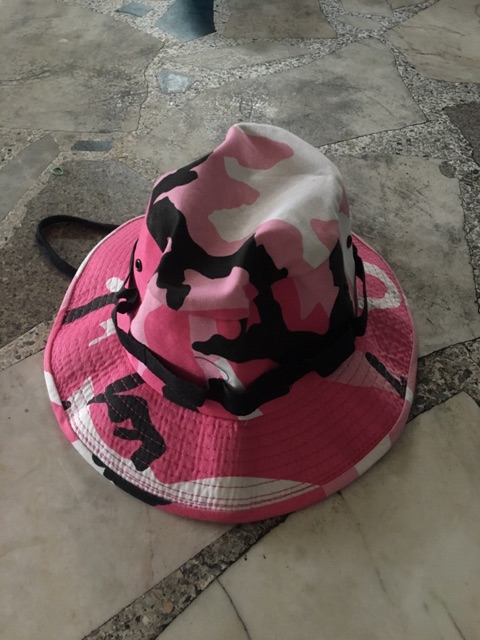 camo-bucket-หมวกลายทหารสีชมพู