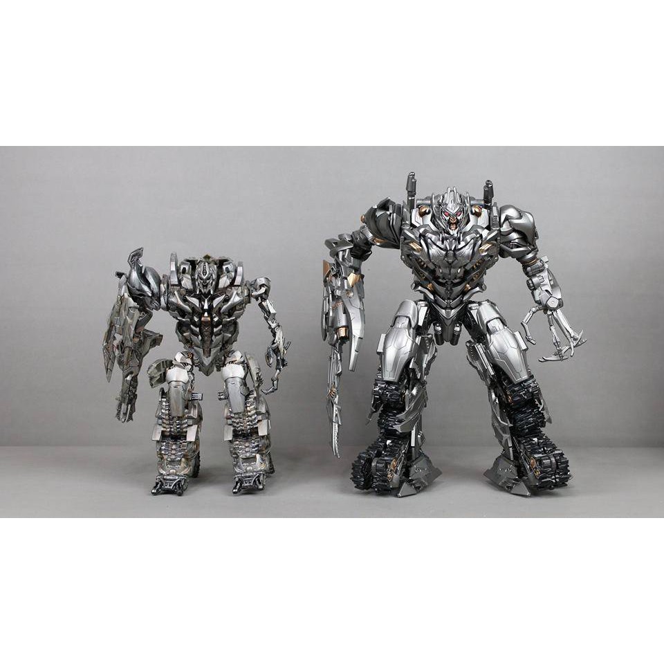 Black Mamba - LS-06 - Tank Mega Commander Diecast ( Megatron KO
