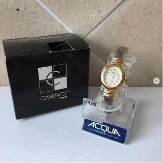 นาฬิกา นาฬิกาข้อมือ แบรนด์ ACQUA ตัวเรือนเป็นสีเงิน หน้าปัดขอบสีทอง สภาพยังใหม่ ขายราคาถูกๆเลย สีสวยมาก ของใหม่ มือ 1
