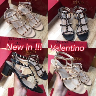 Valentino hi-end 1:1 มาใหม่ พร้อมส่ง2สี ไม่กี่ไซส์