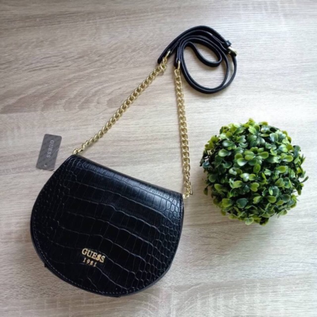 Guess cate mini saddle crossbody bag top