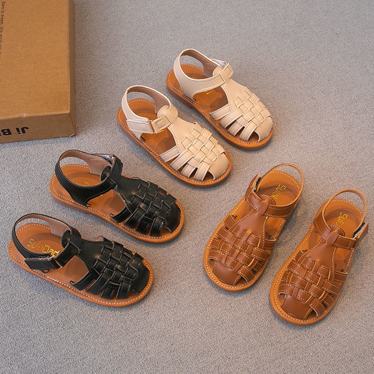 ภาพหน้าปกสินค้ารองเท้าแตะทอ หญิง Baotou รองเท้าแตะ 2022 ฤดูร้อนใหม่ทอด้านล่างนุ่มลื่นรองเท้าชายหาดเวอร์ชั่นเกาหลีเด็กด้านล่างนุ่มรองเท จากร้าน 33l0kamsa3 บน Shopee