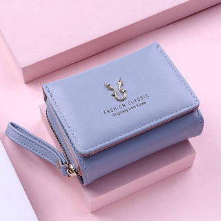 ภาพหน้าปกสินค้า< Trifold wallet >กระเป๋าสตางค์ ขนาดเล็ก สําหรับผู้หญิง ซึ่งคุณอาจชอบสินค้านี้