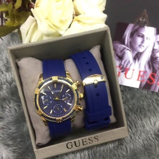 นาฬิกาข้อมือ Guess