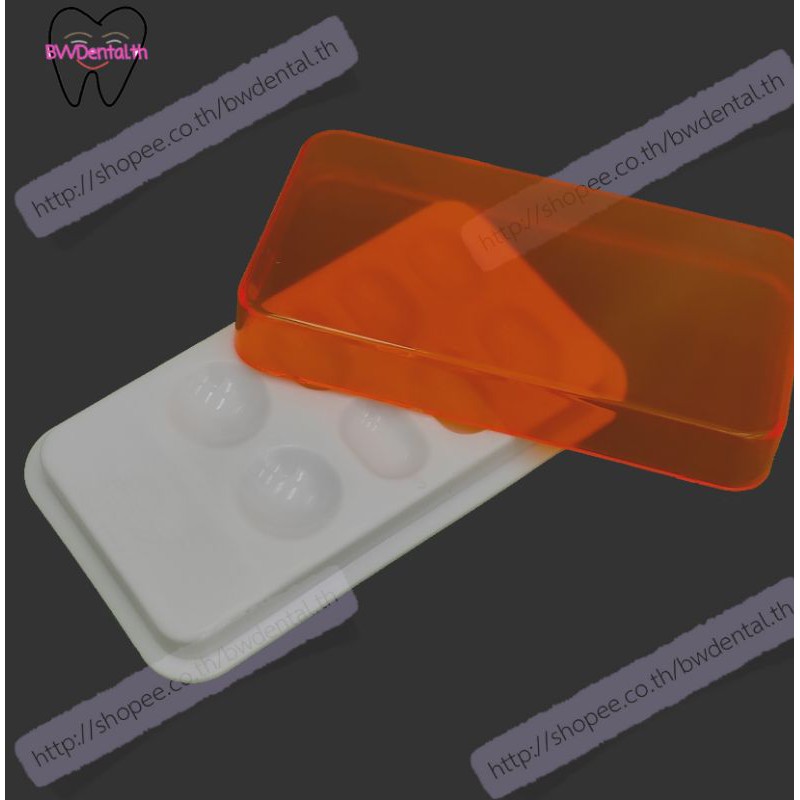 dental-materials-palette-watering-and-moisturizing-plate-with-cover