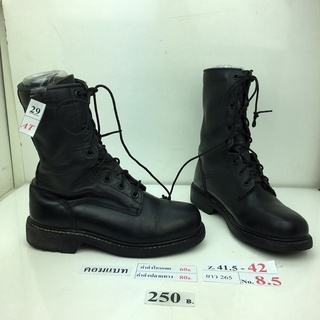 ภาพหน้าปกสินค้ารองเท้าคอมแบท Combat shoes หนังสีดำ สภาพดี ทรงสวย มือสอง คัดเกรด ของนอก เกาหลี ที่เกี่ยวข้อง