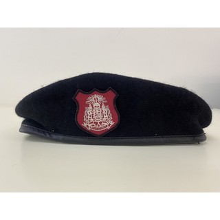 ภาพขนาดย่อของสินค้าหมวกเบเร่ต์ตำรวจ หมวกไบเร่ต์ หมวกไบเร่ตำรวจ หมวกตำรวจ หมวกไบเล่ EMSฟรีทุกใบ TOPหมวกไบเล่หมวกเบเร่หมวกตำรวจขายราคาขาดทุน