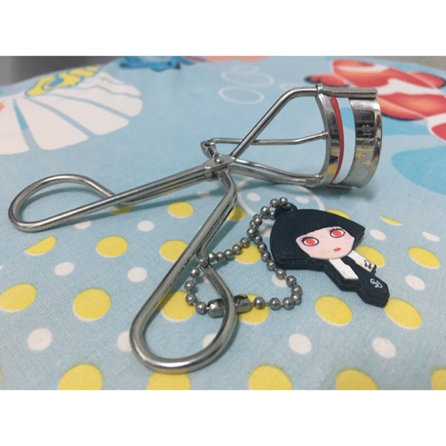 ส่งต่อ ️Shu uemura ที่ดัดขนตารุ่น limited สภาพนางฟ้า | Shopee Thailand