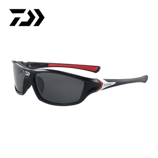 Daiwa แว่นตากันแดด เลนส์โพลาไรซ์ UV400 สําหรับผู้ชาย เหมาะกับการตกปลา ตั้งแคมป์ เดินป่า ขับรถ เล่นกีฬา กลางแจ้ง