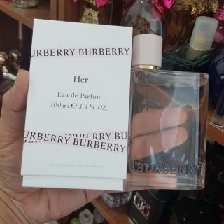 ภาพขนาดย่อของภาพหน้าปกสินค้าน้ำหอมแท้100%แบ่งขาย Burberry Her EDP 2018 แท้ 100% จากร้าน undashop บน Shopee