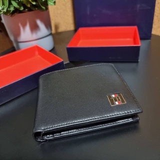 ลดล้างสต็อค TOMMY HILFIGER LEATHER SHORT WALLET