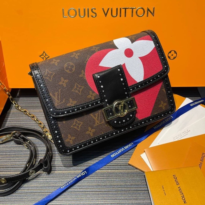 กนะเป๋าหลุยส์วิตตองlouis-vuitton-cruise2021