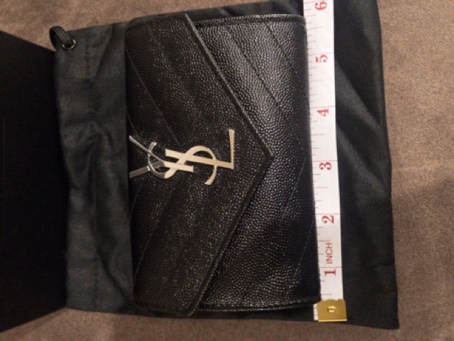 ขายแล้ว-used-like-new-ysl-wallet-อะไหล่เงิน-ราคาต่อรองได้