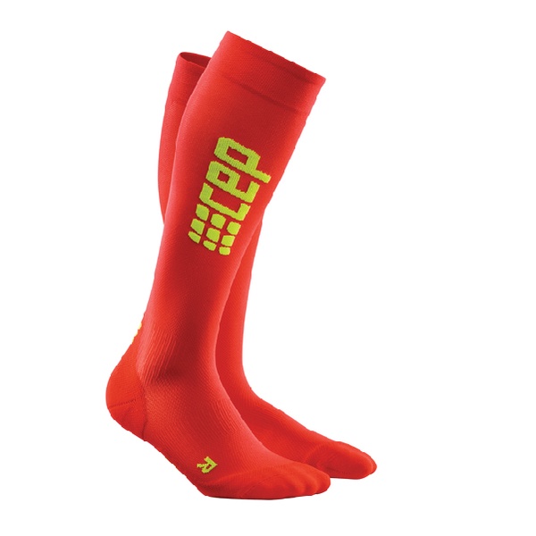 cep-ultralight-run-socks-2-0-women-red-green-ถุงเท้ารุ่น-2-0-แบบบางความยาวคลุมเข่าผู้หญิง