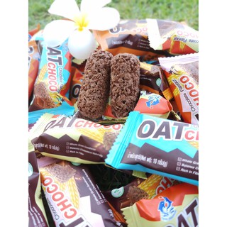 ขนมข้าวโอ๊ตอัดแท่ง มีหลายรส น้ำหนัก 80 กรัม 5 ห่อราคา 100บาท