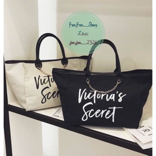 กระเป๋าทรง Tote Bag (Size L) จาก Victorias