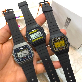 SKMEIนาฬิกาข้อมือชาย ระบบQuartz Digital ทรงเหลี่ยม35มม.ไฟblack lightเรือนและสาย เป็นยางซิลิโคนอย่างดี