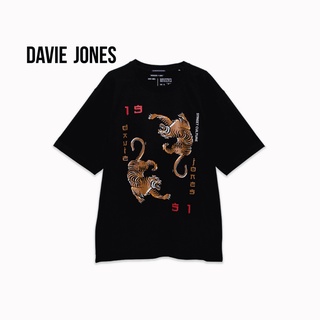 เสื้อยืดใหม่ 2022DAVIE JONES เสื้อยืดโอเวอร์ไซส์ พิมพ์ลาย สีดำ Graphic Print Oversized T-Shirt in black TB0292BKL XL  XX
