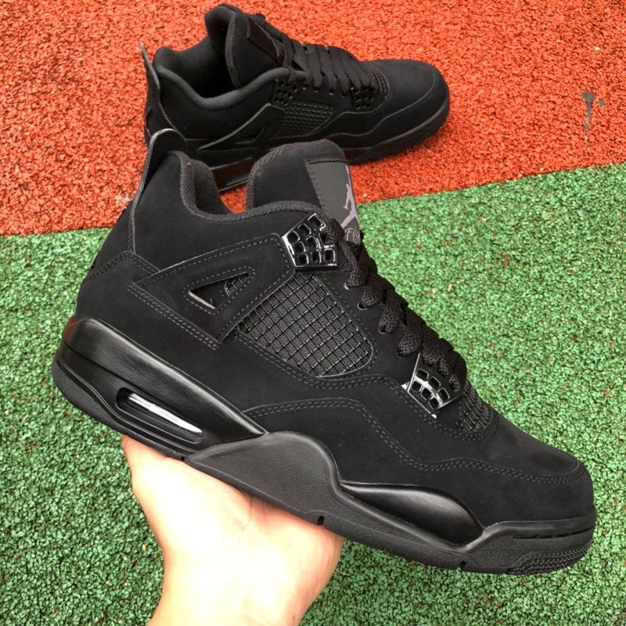 aj4 black cat